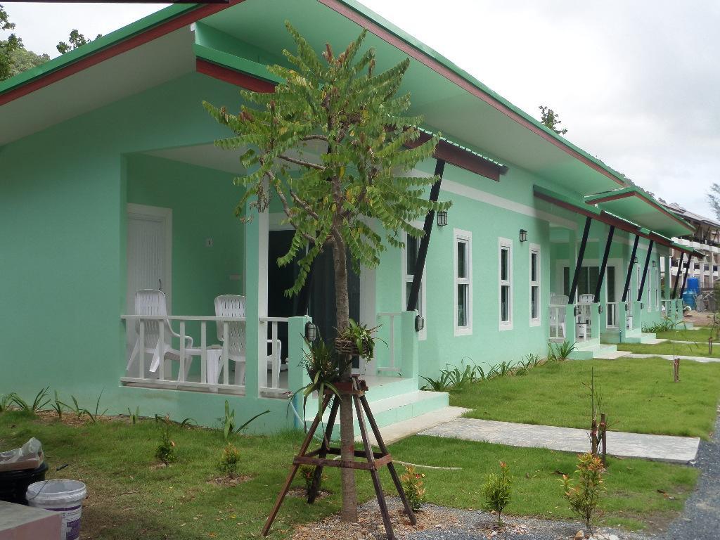 Lanta Triple Novel Hotel Koh Lanta Bagian luar foto