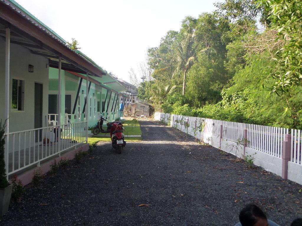 Lanta Triple Novel Hotel Koh Lanta Bagian luar foto