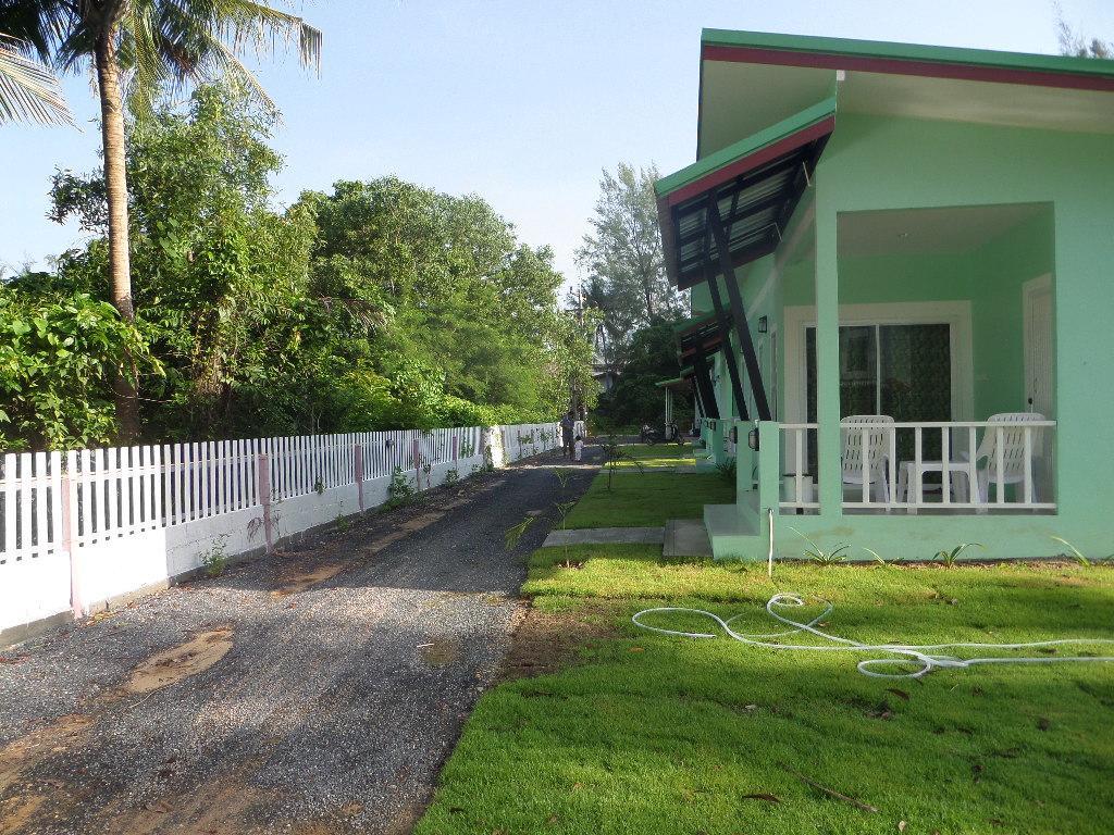 Lanta Triple Novel Hotel Koh Lanta Bagian luar foto