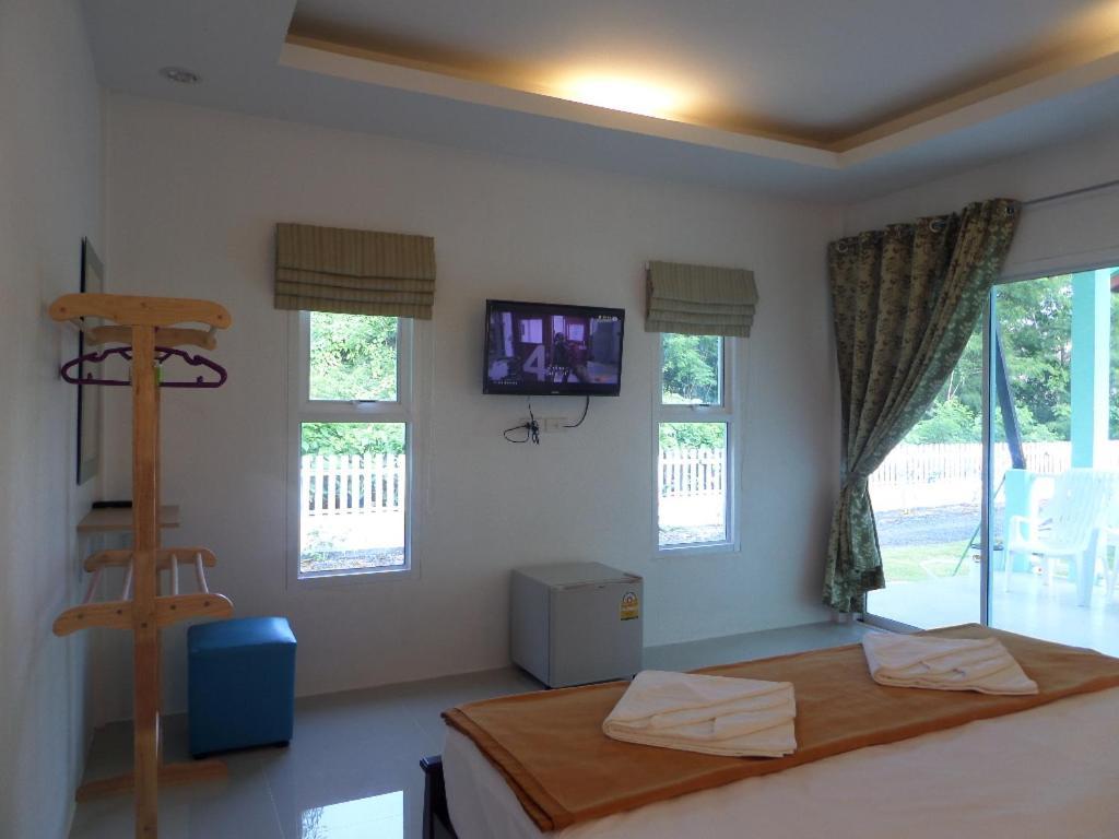 Lanta Triple Novel Hotel Koh Lanta Bagian luar foto