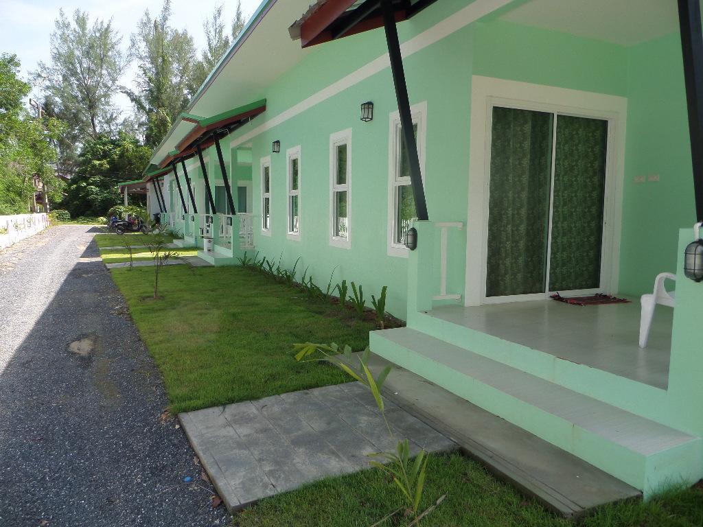 Lanta Triple Novel Hotel Koh Lanta Bagian luar foto