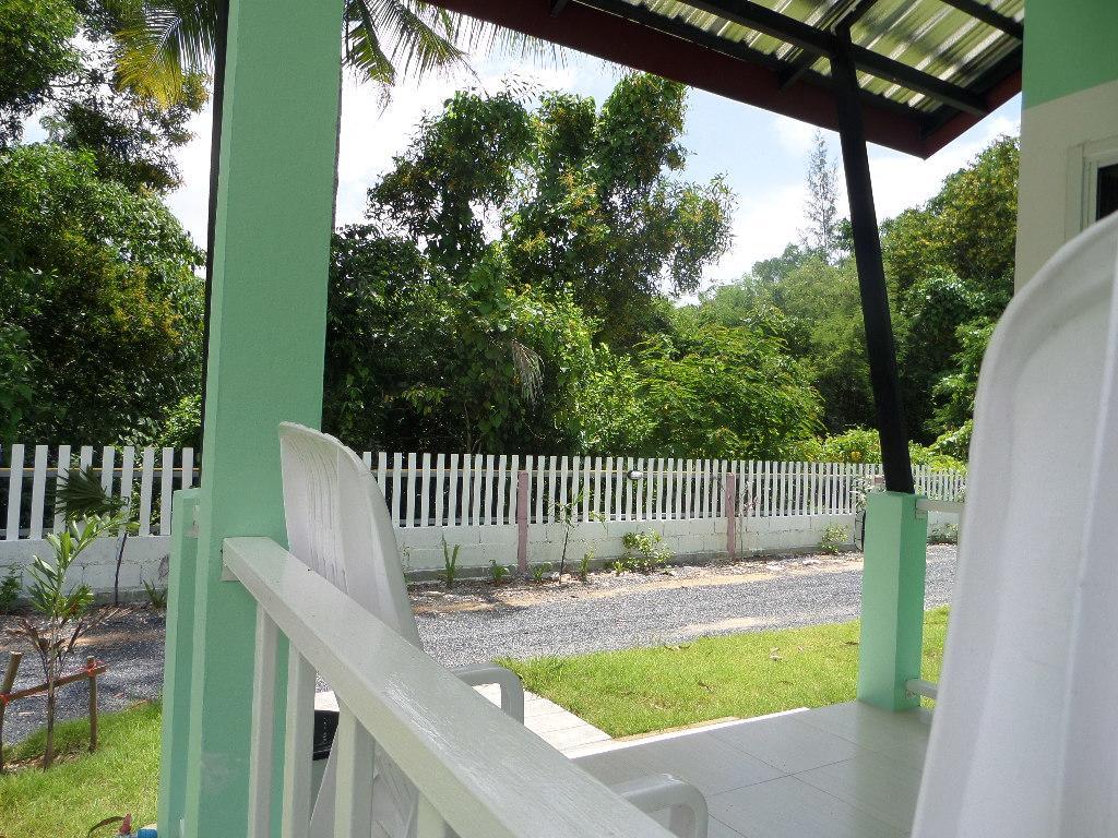 Lanta Triple Novel Hotel Koh Lanta Bagian luar foto