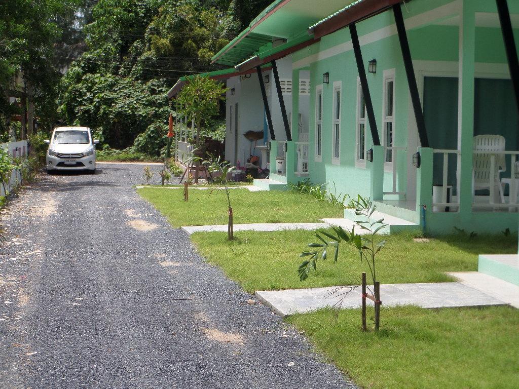 Lanta Triple Novel Hotel Koh Lanta Bagian luar foto
