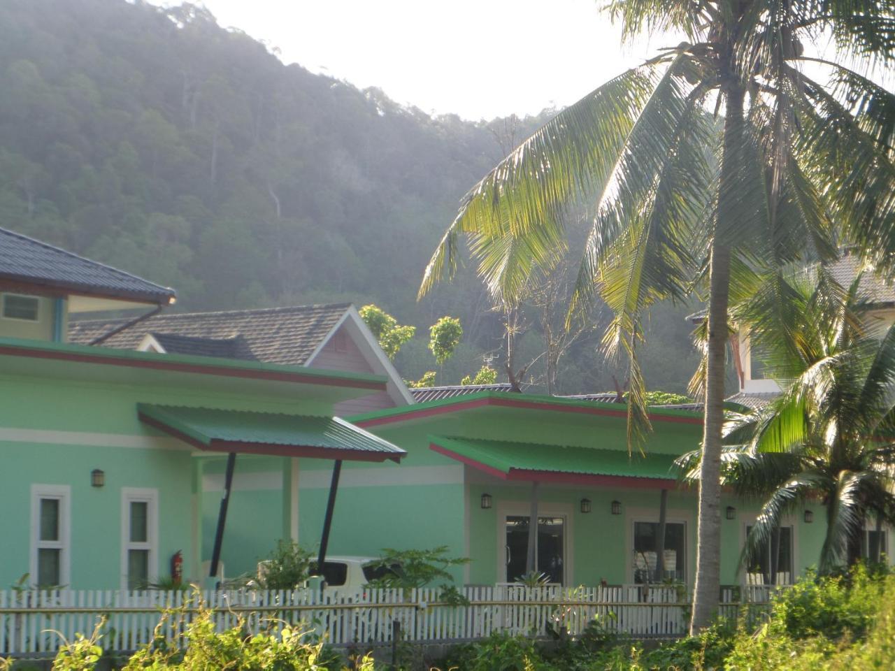 Lanta Triple Novel Hotel Koh Lanta Bagian luar foto